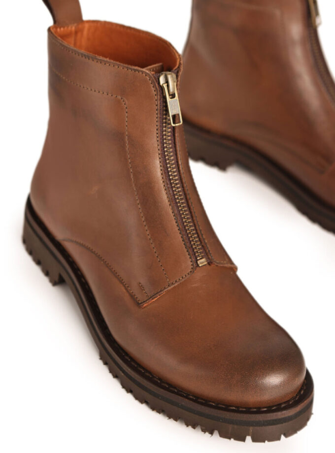 BORCEGO CHELSEA