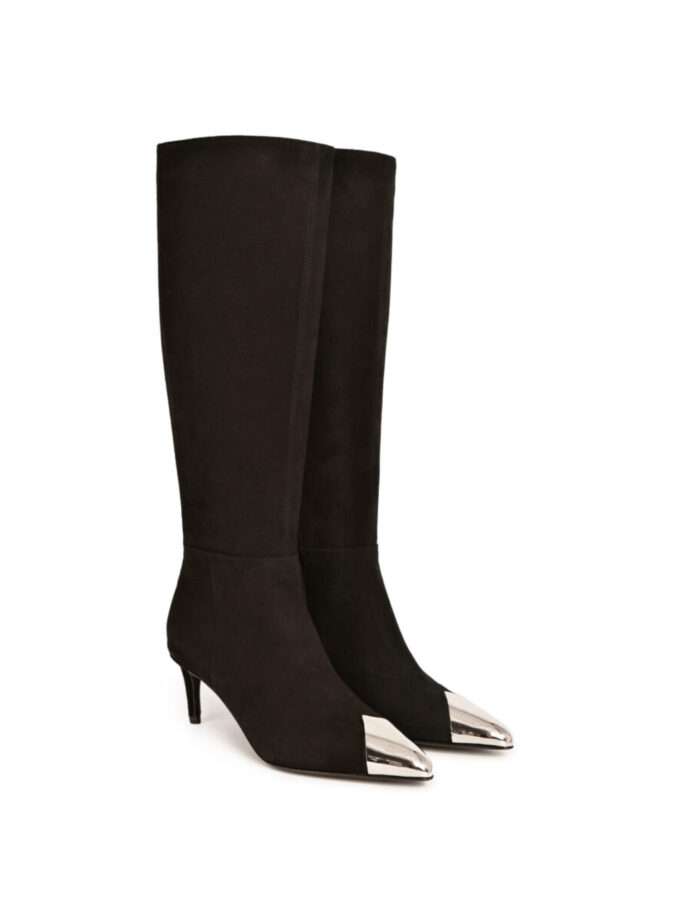 BOTA LAUREN