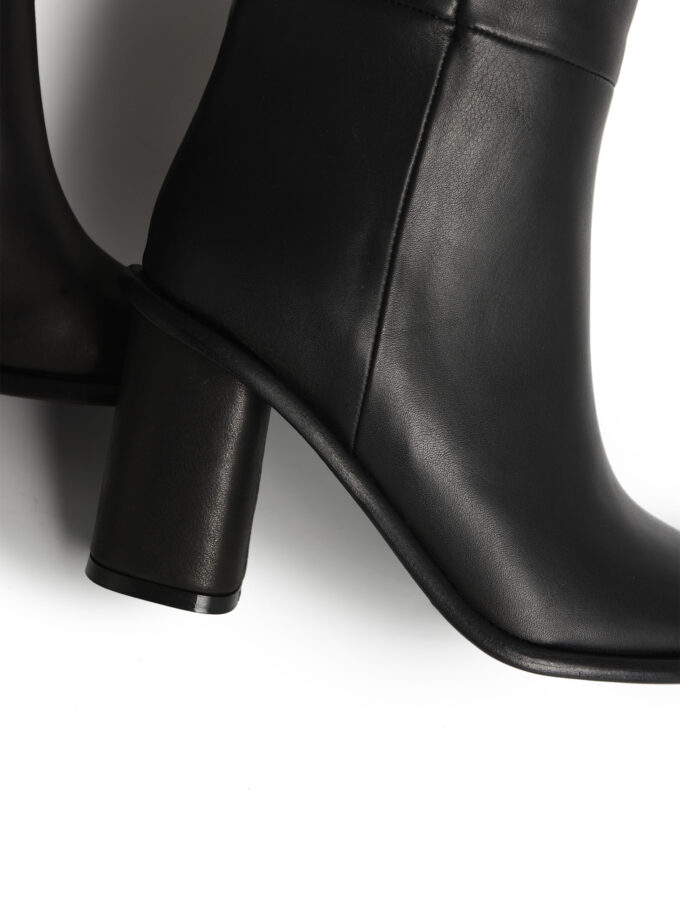 BOTA EMMY