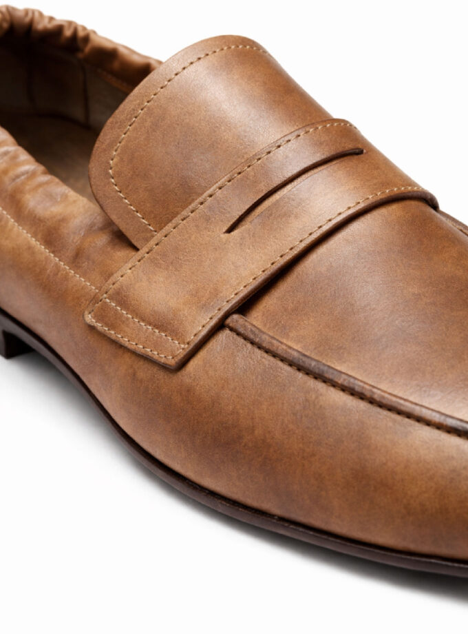 MOCASIN BONNIE