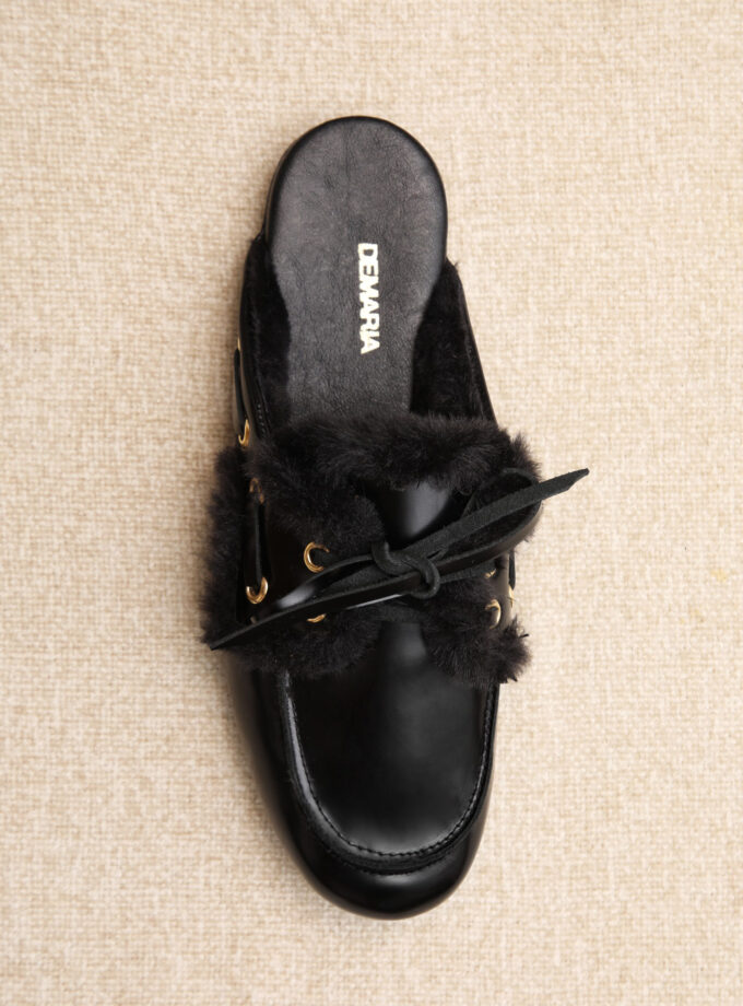 SLIPPER SAWYER