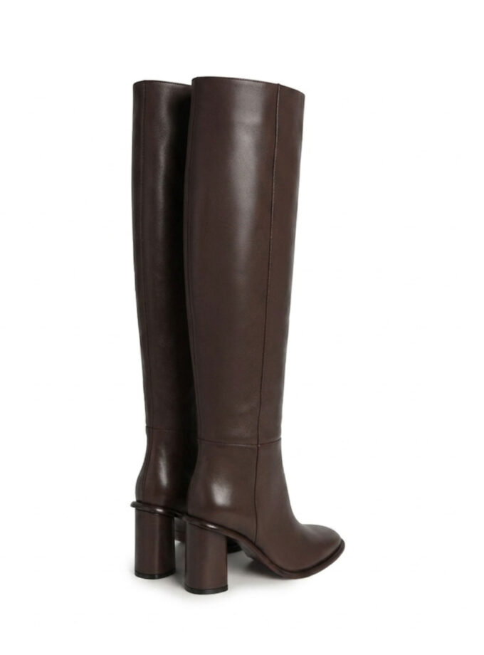 BOTA EMMY