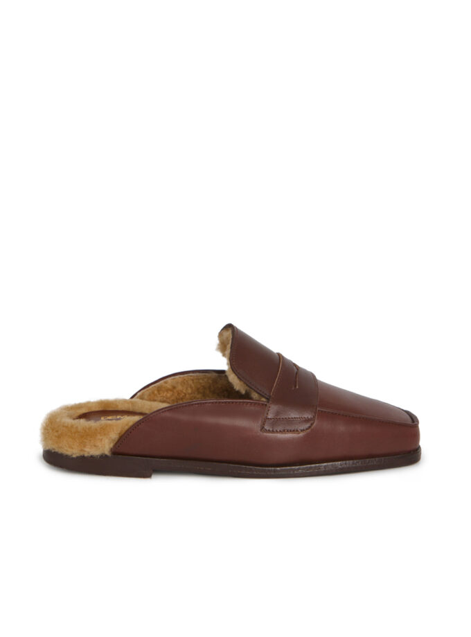 SLIPPER ERIE